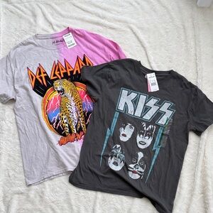 Set of 2 Def Leppard and KiSS Graphic Tees. Both Size M.